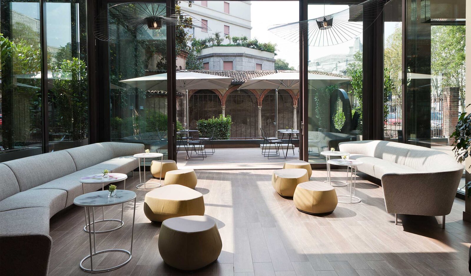 Select Green Hotels Starhotels Echo Milano lounge
